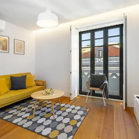 Apartment Whome Urban Elegance: A Modern Haven In Lisbon's Heart *