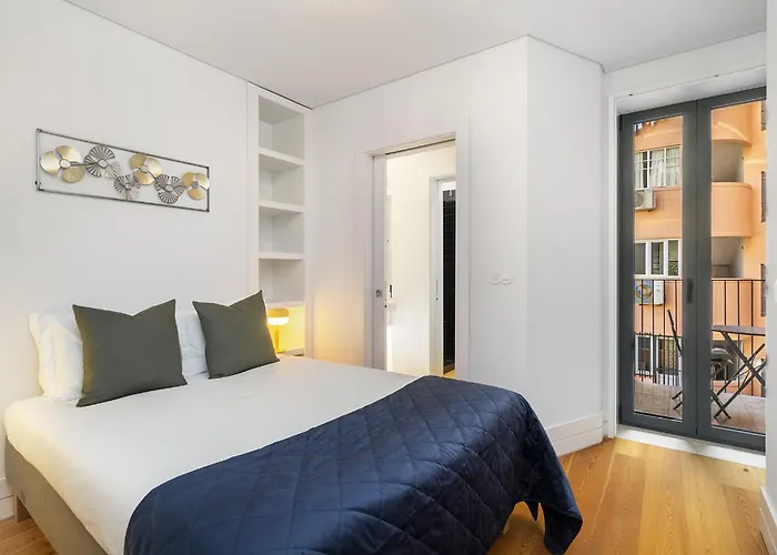 Whome Urban Elegance: A Modern Haven In Lisbon's Heart Lisboa