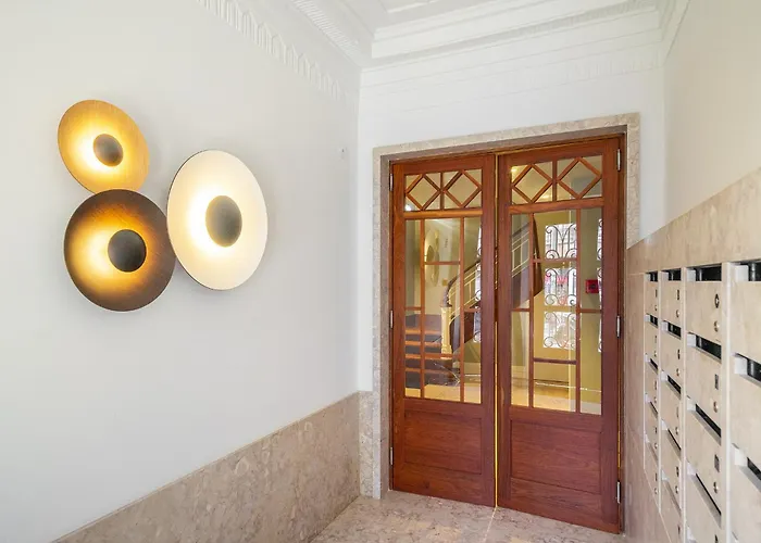 Appartamento Whome Urban Elegance: A Modern Haven In Lisbon's Heart Lisbona